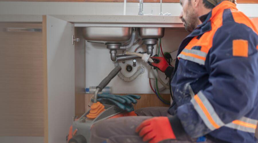 Professional slab leak plumber services in Salters, SC